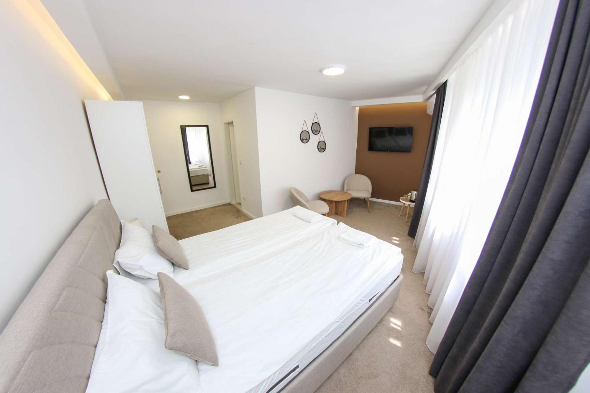Guest House Like Сараєво Екстер'єр фото